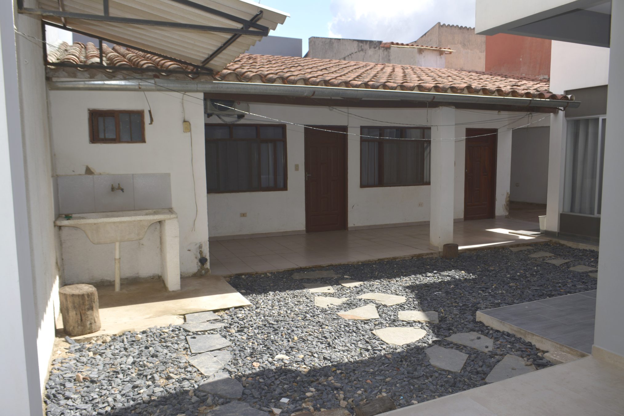 DEPENDENCIA DE DOMÉSTICA