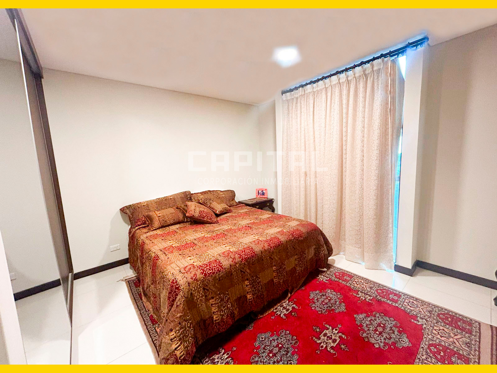 10 departamento en venta de tres dormitorios en zona norte Torre La Salle Santa Cruz Bolivia Maria Rene David
