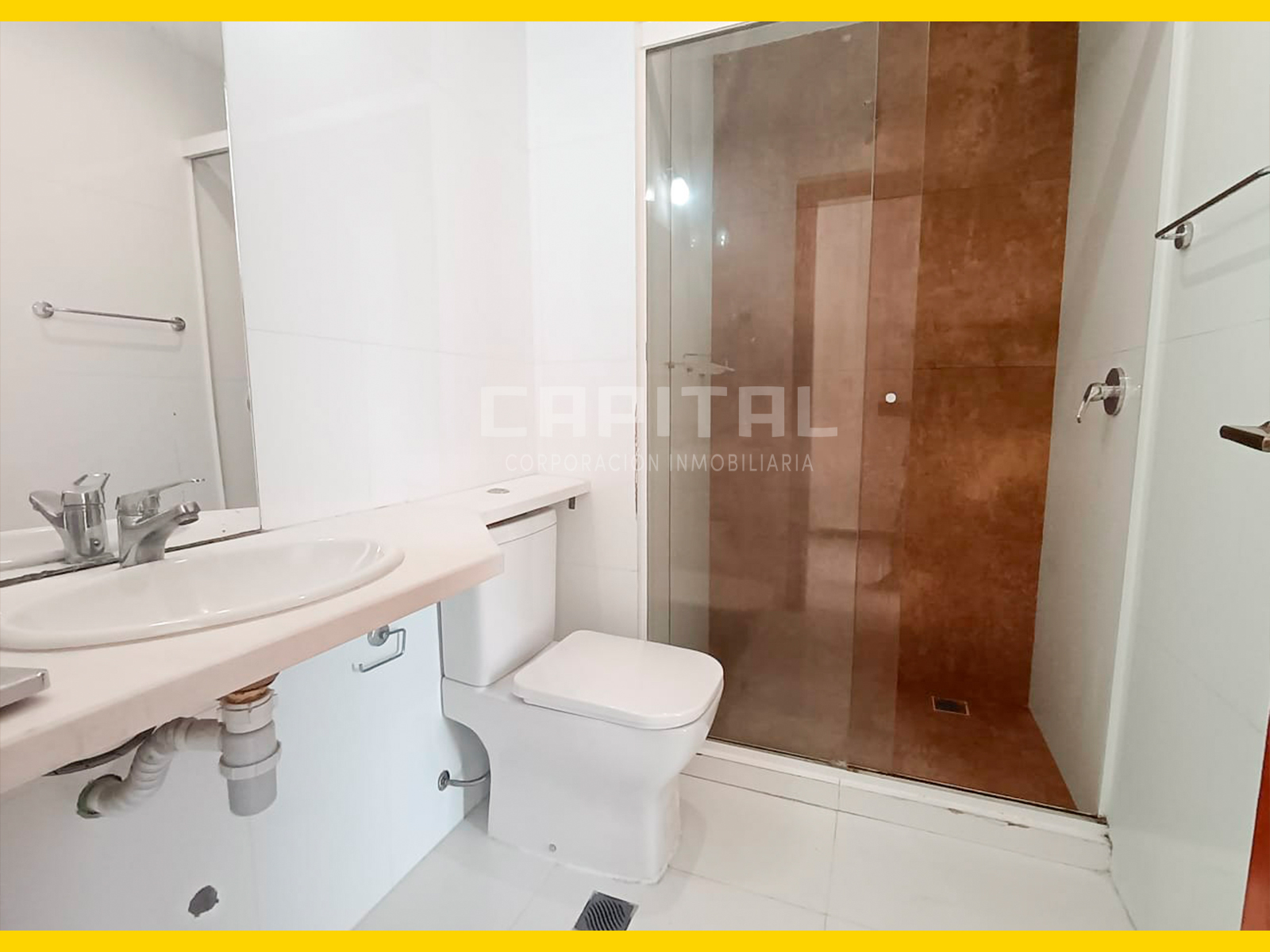 11 departamento en alquiler de 2 dormitorios frente al Ventura Mall Zona Norte Santa Cruz Bolivia Maria Rene David