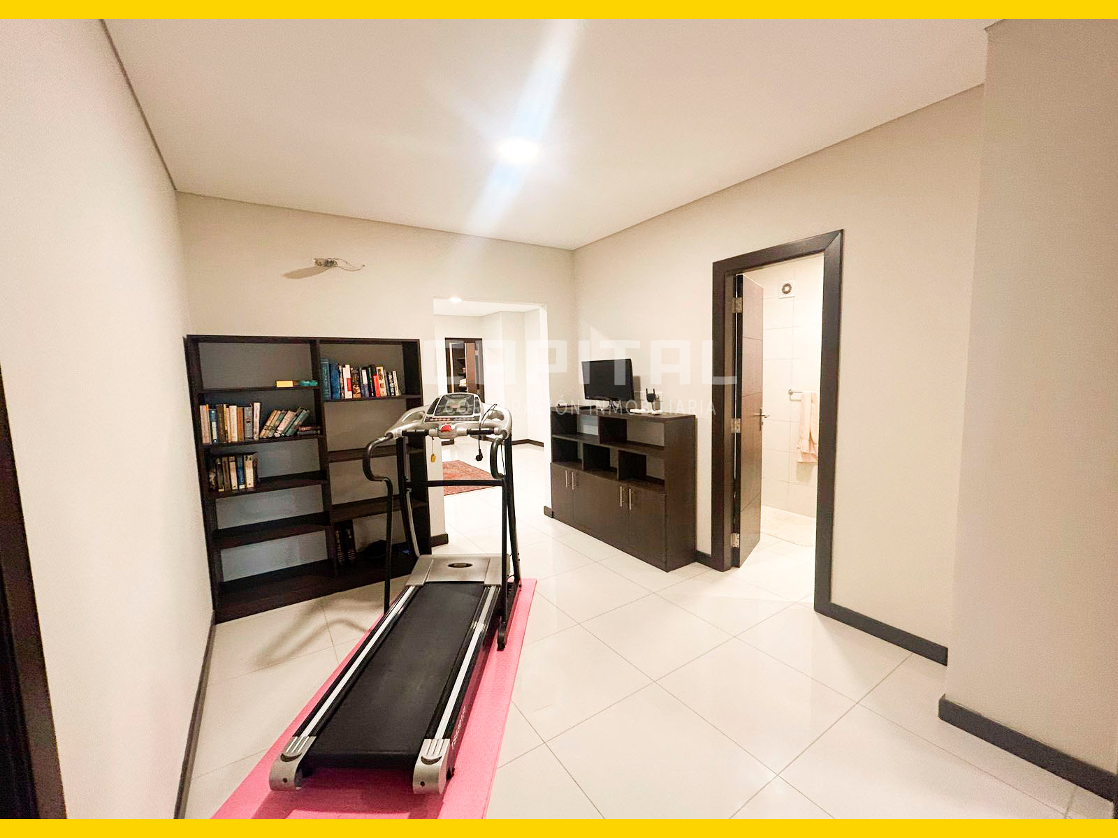 14 departamento en venta de tres dormitorios en zona norte Torre La Salle Santa Cruz Bolivia Maria Rene David