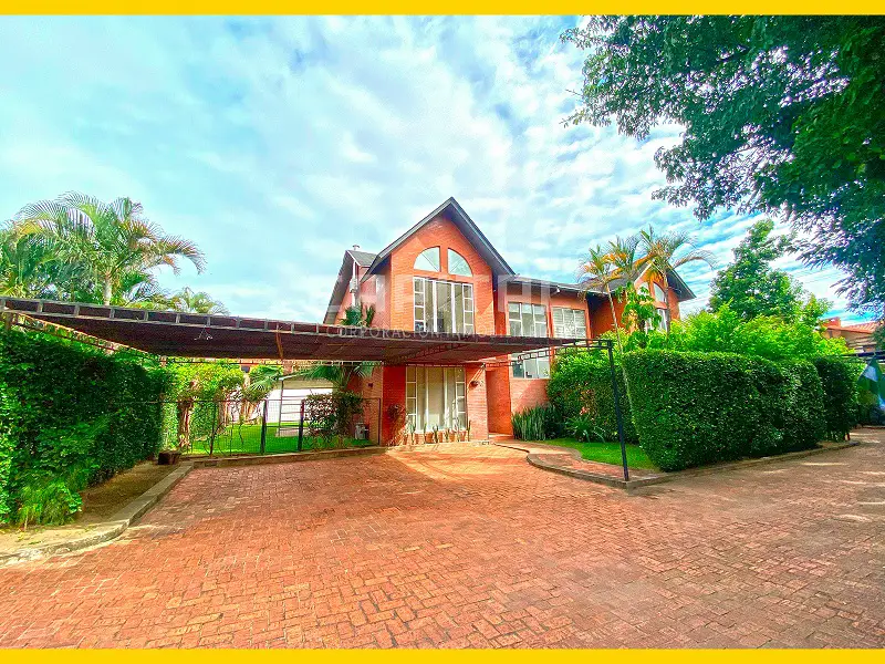 19 casa en alquiler de 2 plantas zona oeste en condominio castilla real santa cruz bolivia Maria Rene David