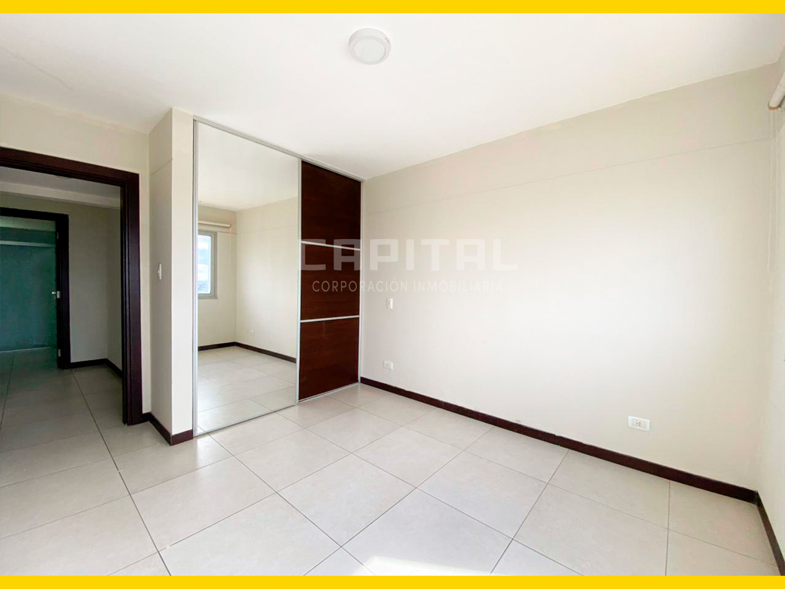 8 departamento en alquiler de 3 dormitorios con Parqueo en zona sur Torre Artemisa Santa Cruz Bolivia Maria Rene David