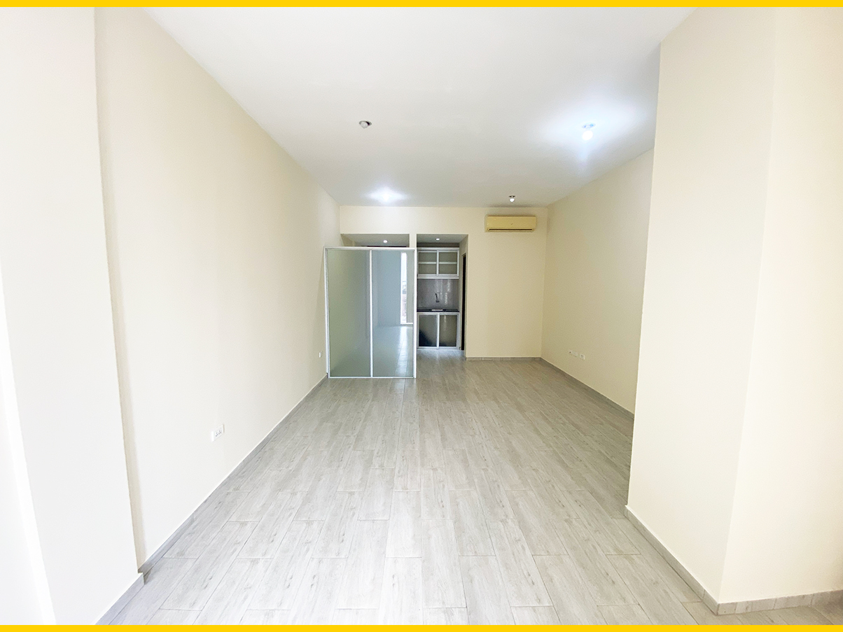 Monoambiente oficina en venta en Tres Carabellas 3
