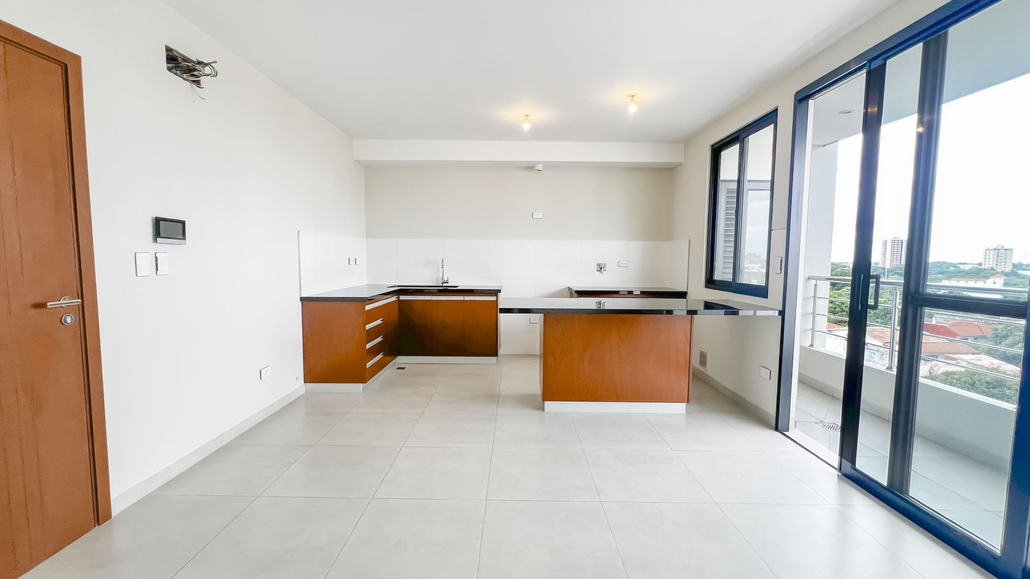 1.departamento 2 habitaciones en alquiler Cond. Irala confort Santa Cruz de la sierra Maria Carolina Pedriel