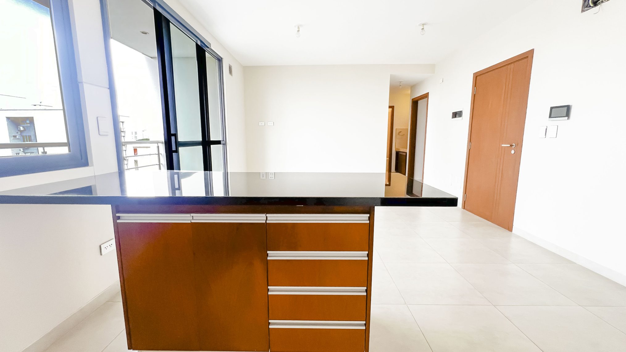 3.departamento 2 habitaciones en alquiler Cond. Irala confort Santa Cruz de la sierra Maria Carolina Pedriel