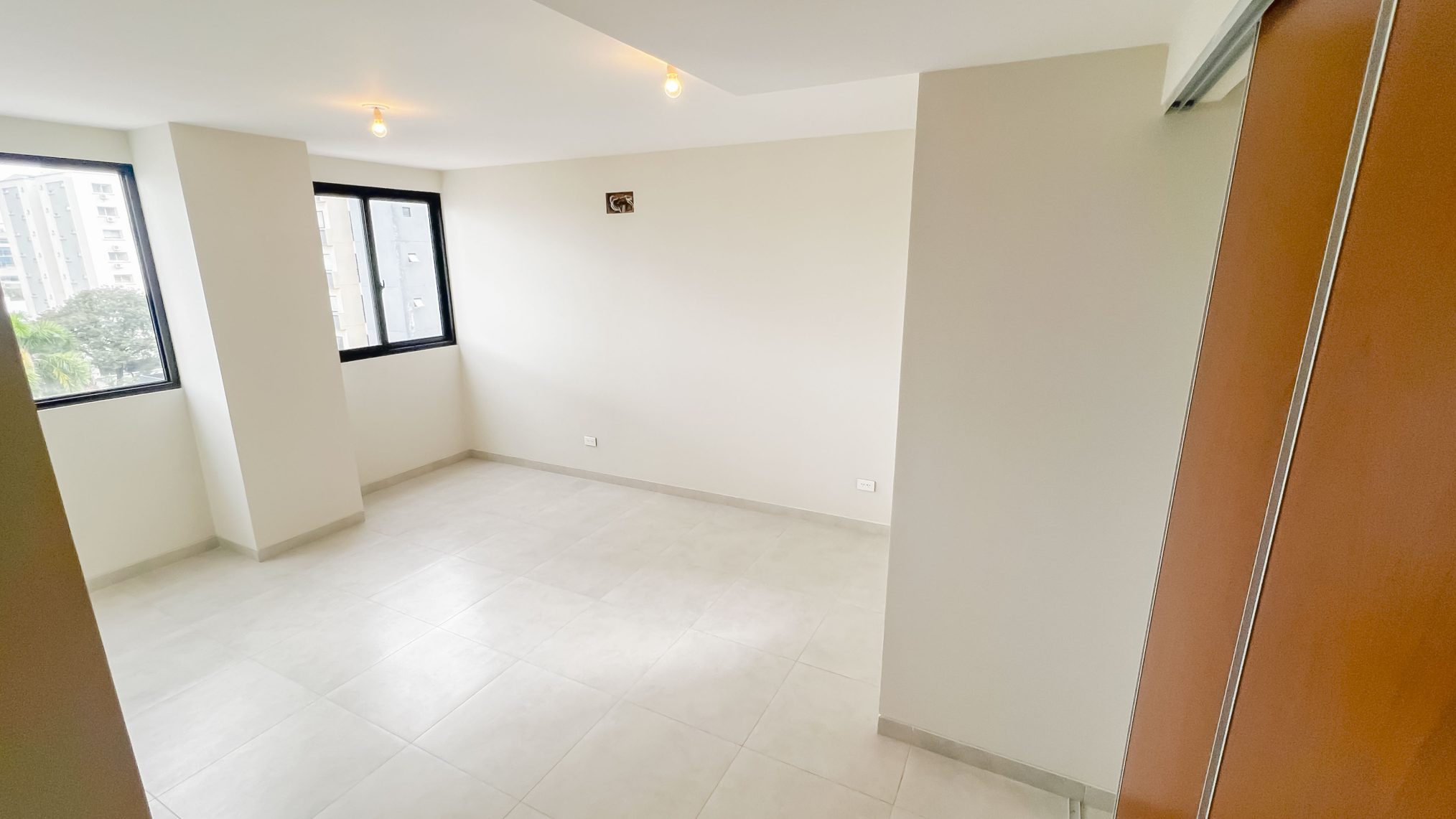 5.departamento 2 habitaciones en alquiler Cond. Irala confort Santa Cruz de la sierra Maria Carolina Pedriel