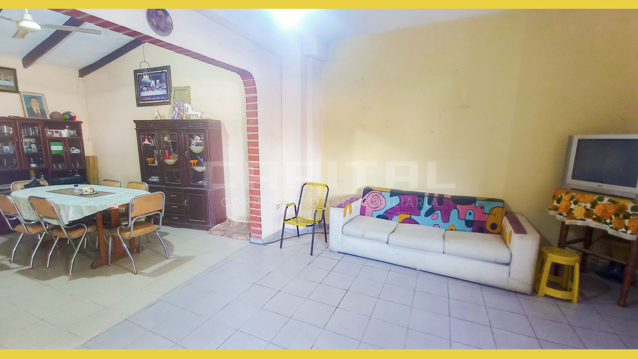 14 Comedor familiar Casa en venta Santa Cruz Av Banzer.jpg 2 1