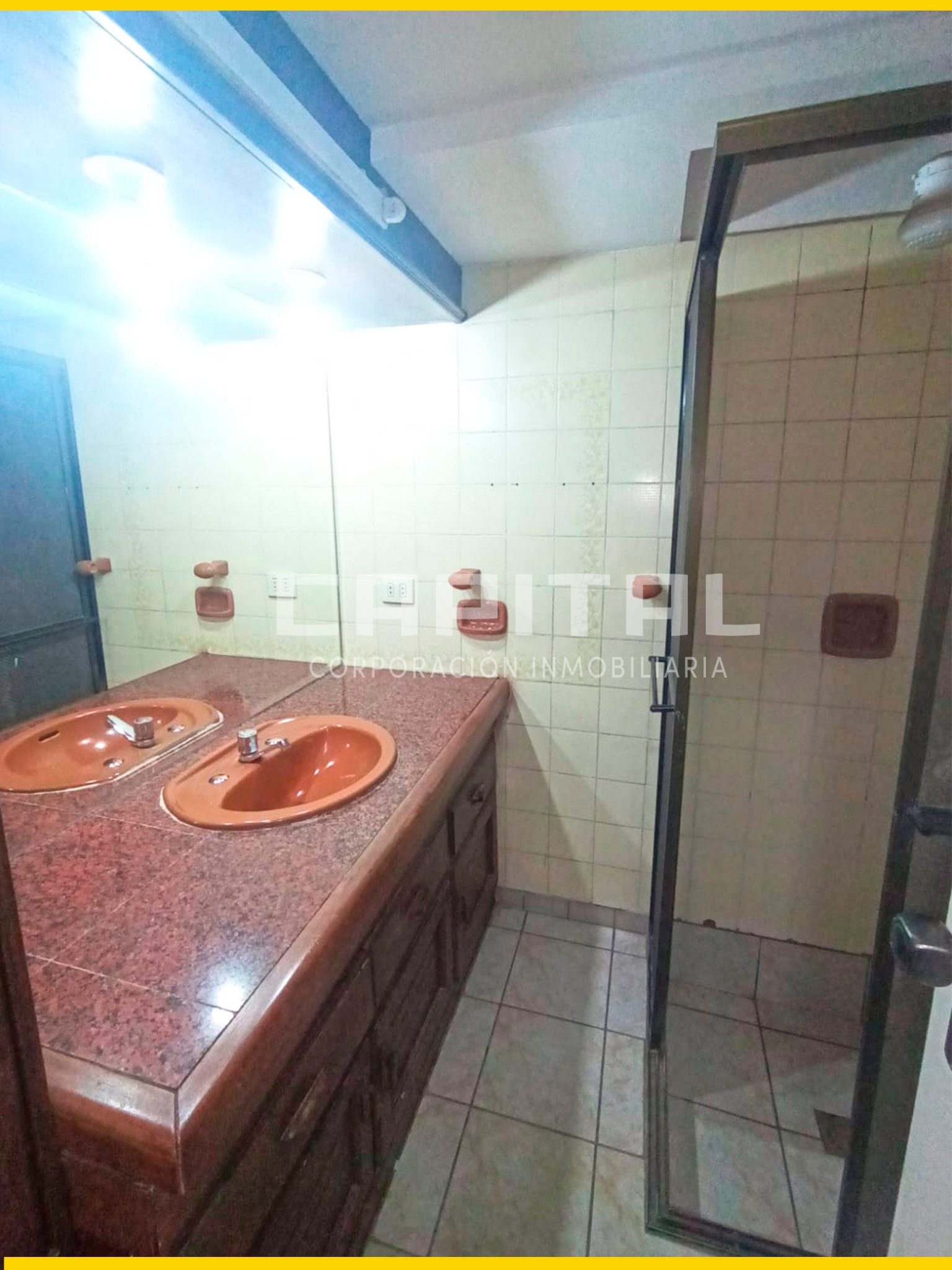 1 casa en alquiler para oficina o vivienda zona equipetrol sirari santa cruz bolivia capitalcorp (14)