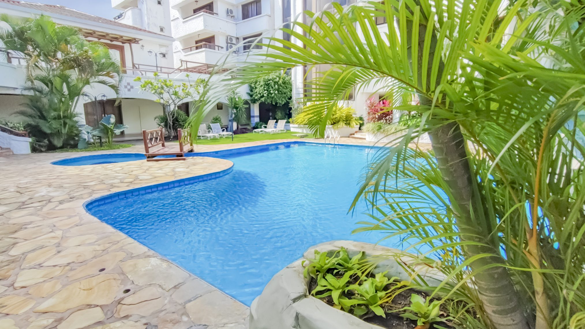 16 departamento amoblado alquiler 1dormitorio HotelCasaBlanca Equipetrol